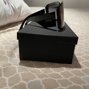 Authentic dior so light shades